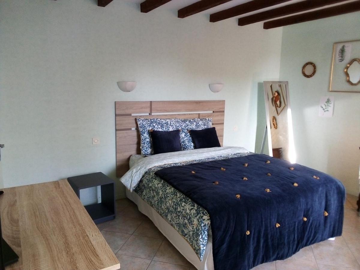 La Veronniere Hotel Entrammes Zewnętrze zdjęcie